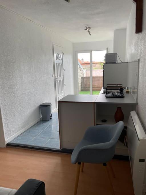 Bourbonne Les Bains, Appartement T2 Pour 2 Eksteriør billede