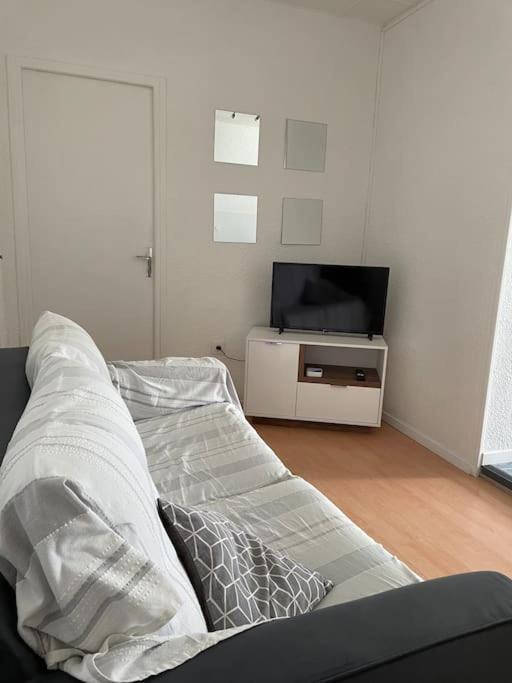 Bourbonne Les Bains, Appartement T2 Pour 2 Eksteriør billede
